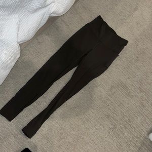 Lulu Lemon olive green leggings